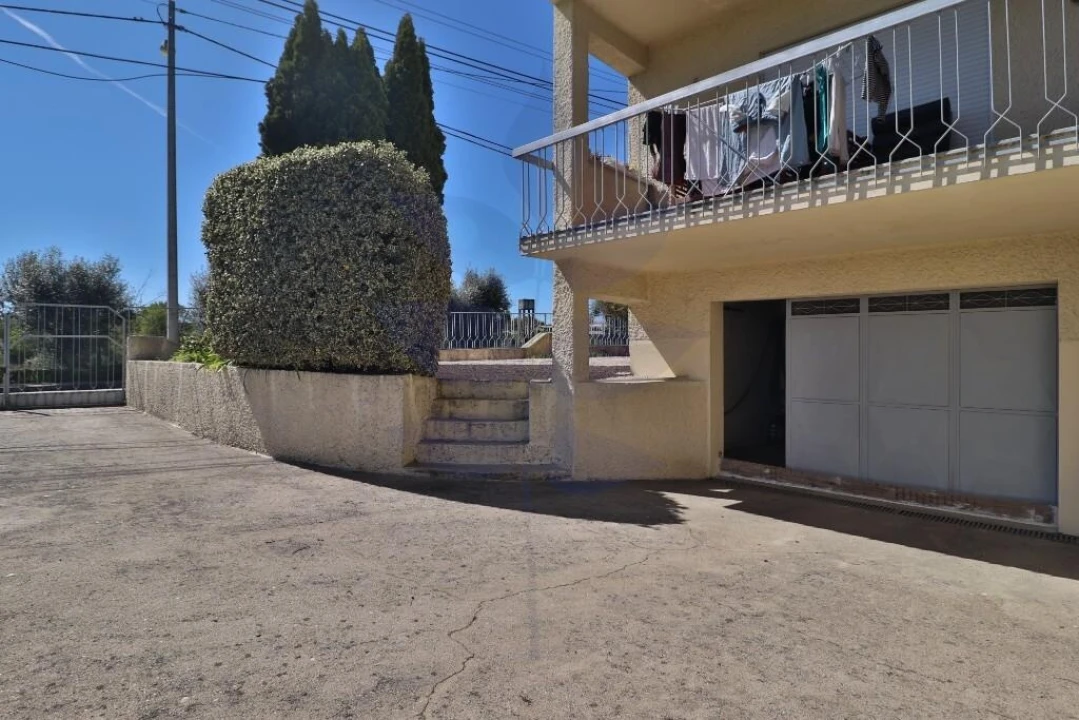 Moradia T3 para Venda em Abraveses Foto 19