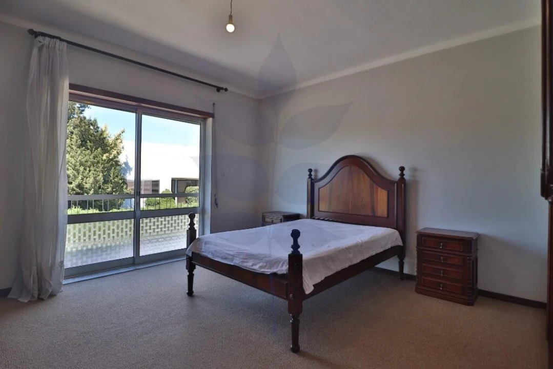 Moradia T3 para Venda em Abraveses Foto 7