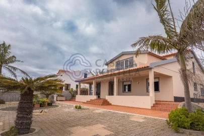 Moradia T3 para Venda em Porto Santo