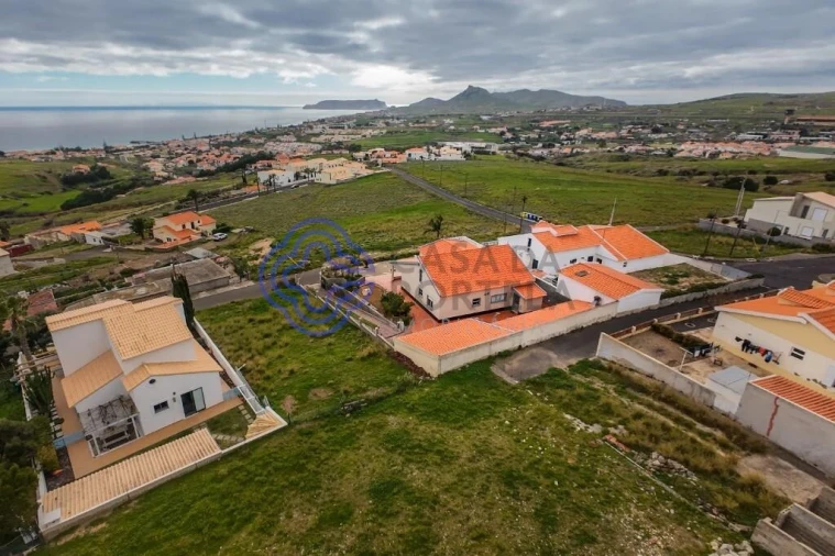 Moradia T3 para Venda em Porto Santo Foto 2