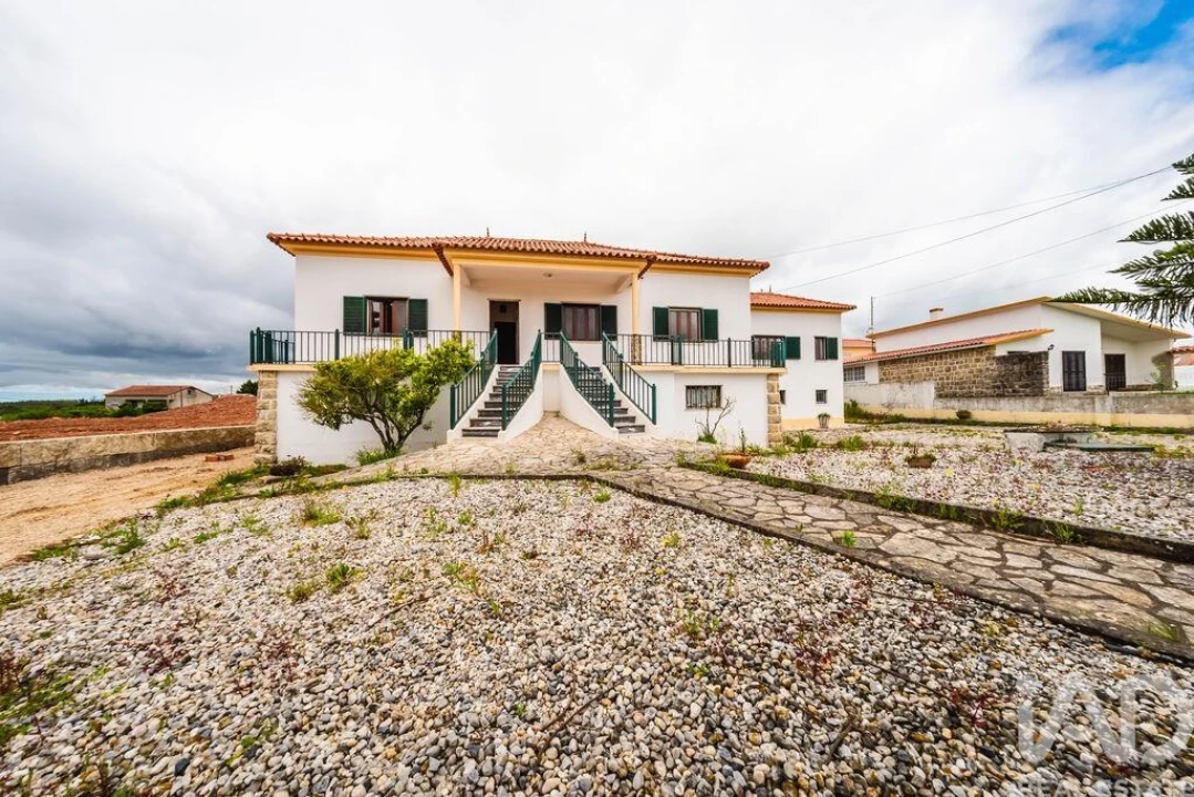 Moradia T3 para Venda em Cadaval e Pêro Moniz Foto 30