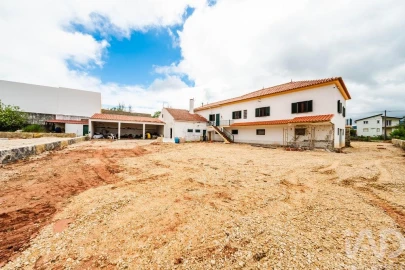 Moradia T3 para Venda em Cadaval e Pêro Moniz