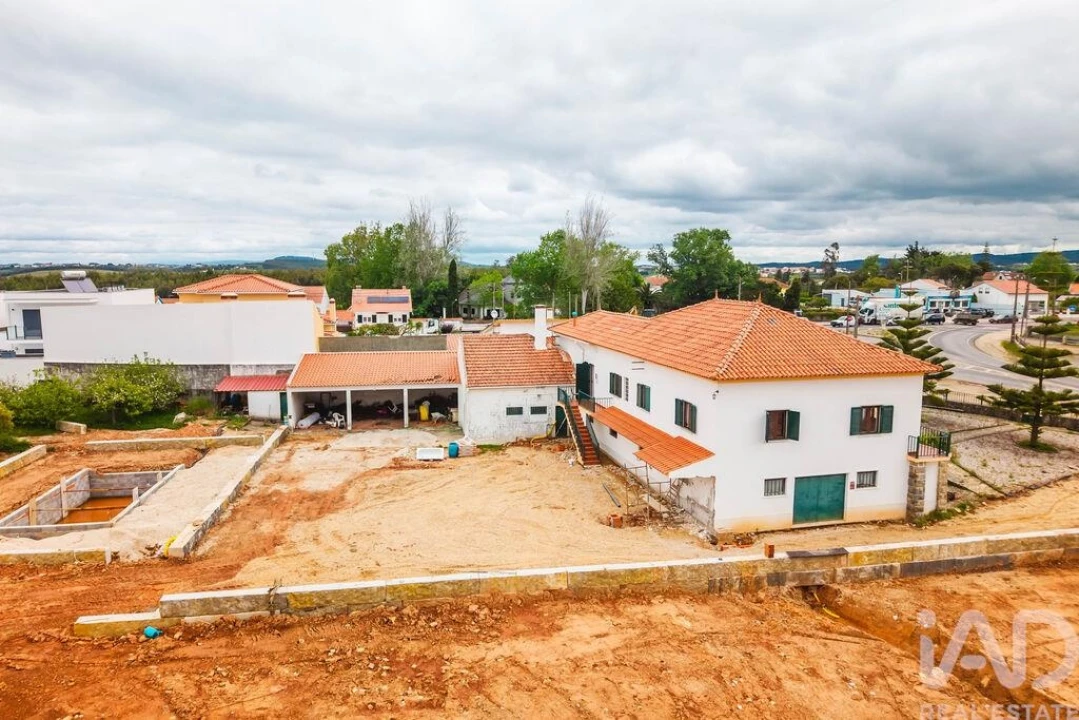 Moradia T3 para Venda em Cadaval e Pêro Moniz Foto 28