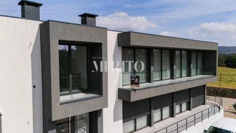 Apartamento T3 para Venda em Manhente