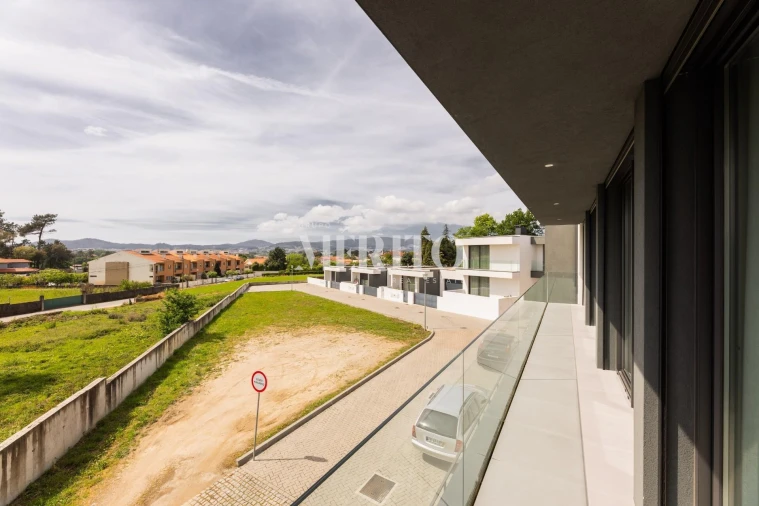 Apartamento T3 para Venda em Manhente Foto 17