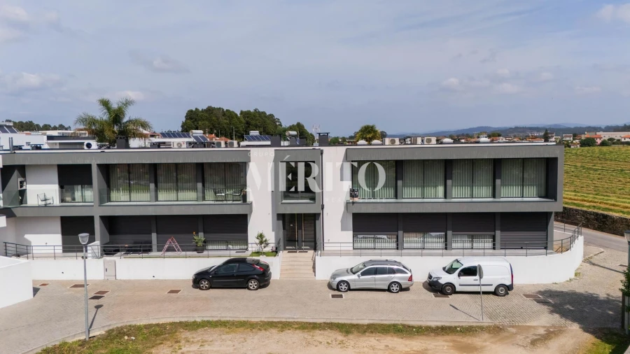 Apartamento T3 para Venda em Manhente Foto 20