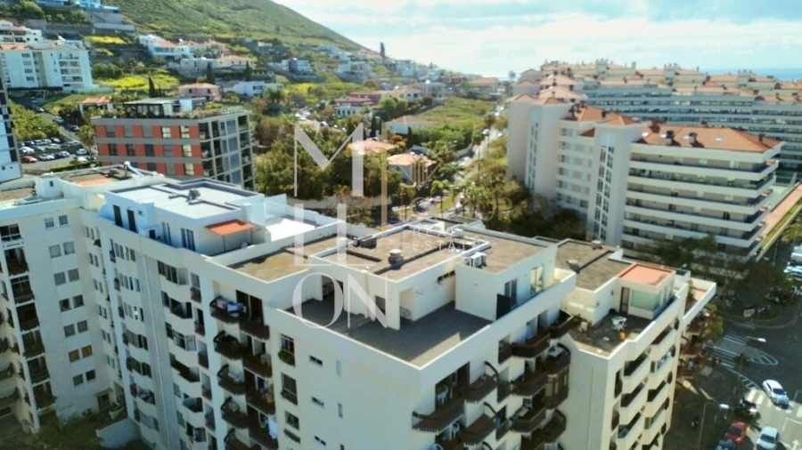 Apartamento T2 para Venda em São Martinho Foto 23