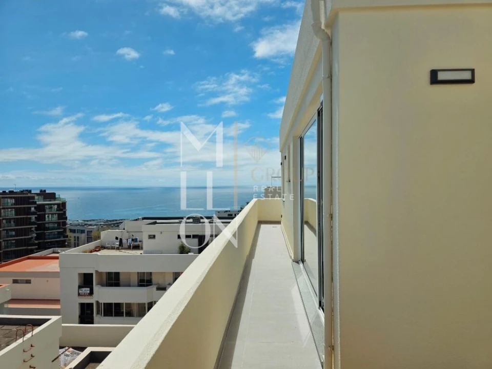 Apartamento T2 para Venda em São Martinho Foto 18