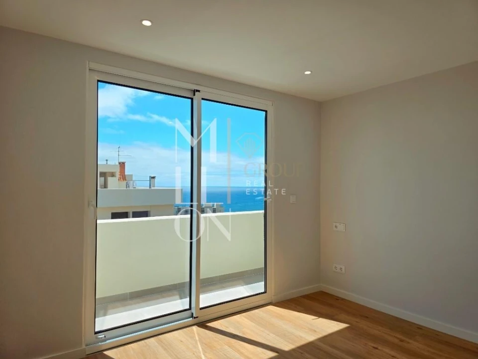 Apartamento T2 para Venda em São Martinho Foto 12