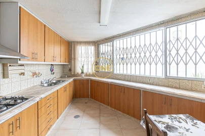 Moradia T4 para Venda em Arcozelo