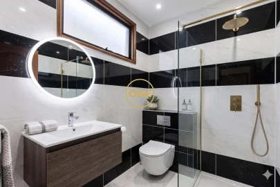 Moradia T4 para Venda em Arcozelo