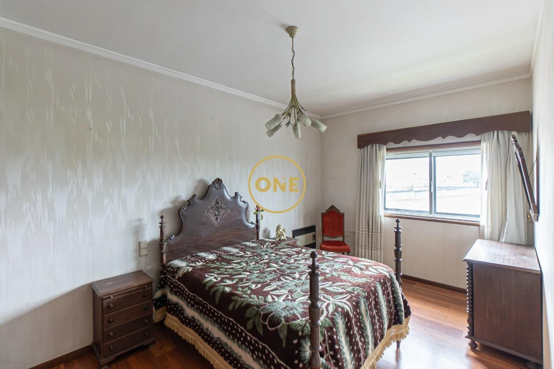 Moradia T4 para Venda em Arcozelo Foto 19