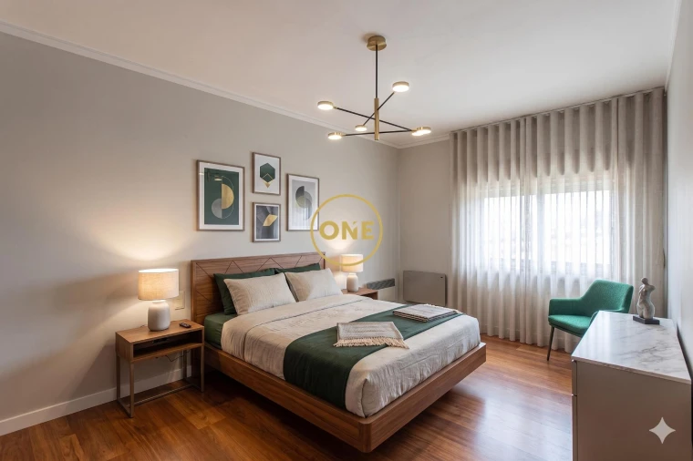 Moradia T4 para Venda em Arcozelo Foto 20