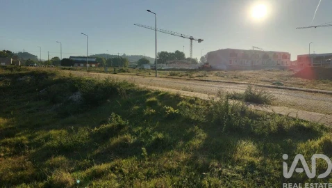 Terreno para Venda em Fonte Arcada e Oliveira