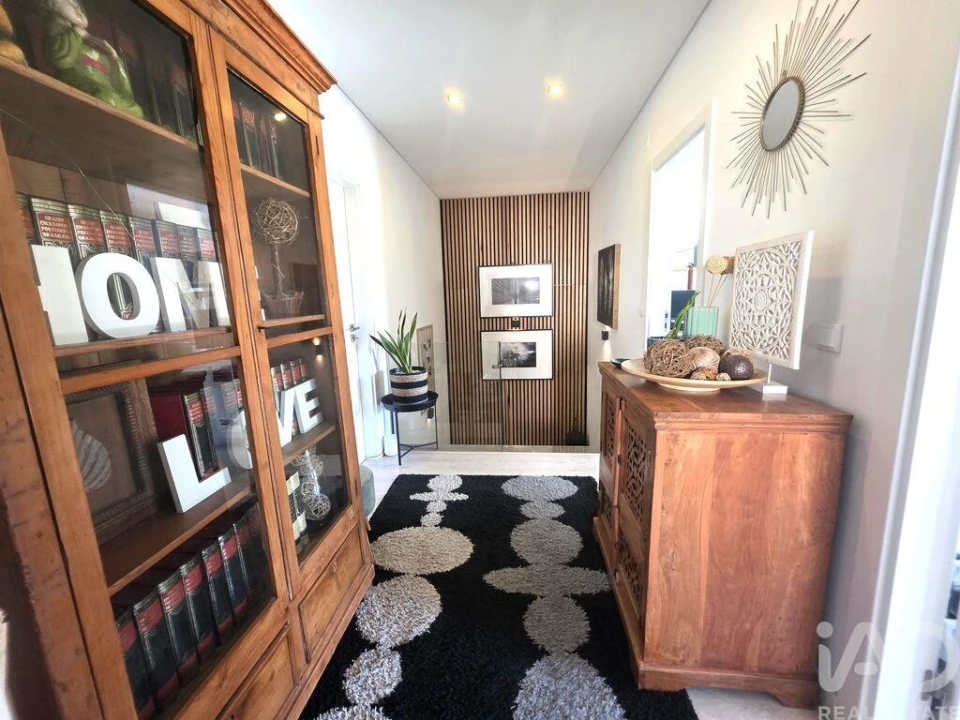 Moradia T4 para Venda em Charneca de Caparica e Sobreda Foto 16