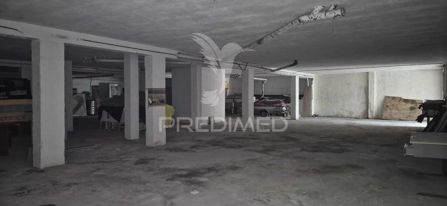 Armazém para Venda em Real, Dume e Semelhe Foto 8