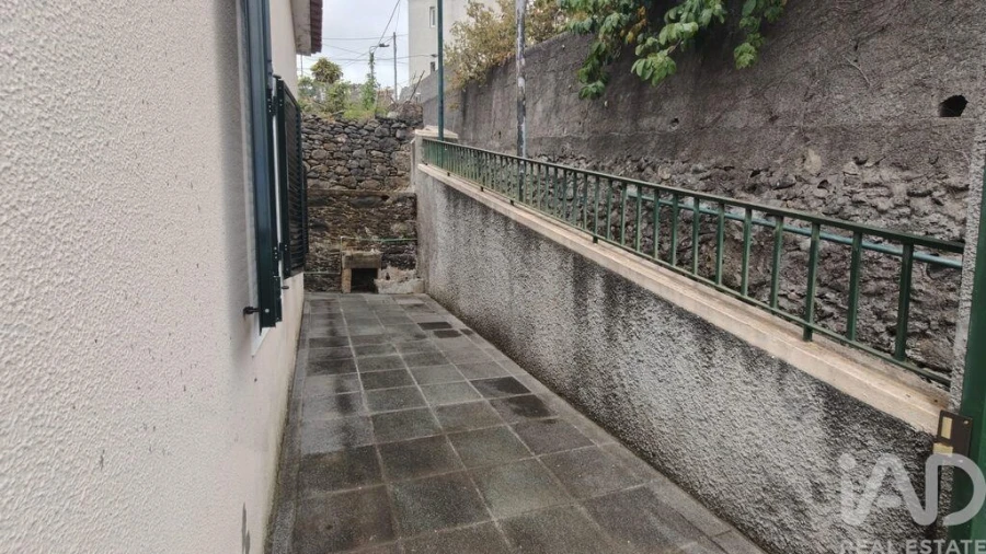 Moradia T2 para Venda em Funchal (Santa Luzia) Foto 6