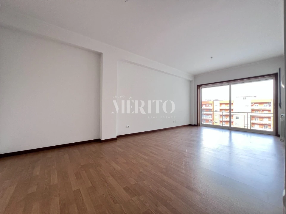 Apartamento T2 para Venda em Real, Dume e Semelhe Foto 6