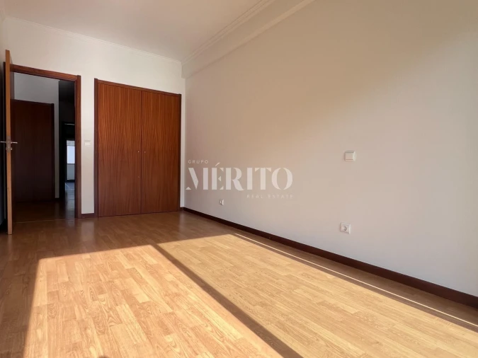 Apartamento T2 para Venda em Real, Dume e Semelhe Foto 11