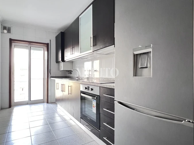 Apartamento T2 para Venda em Real, Dume e Semelhe Foto 3