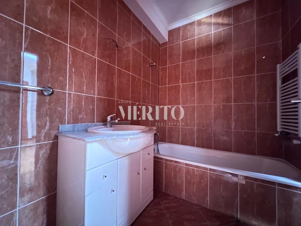 Apartamento T2 para Venda em Real, Dume e Semelhe Foto 15