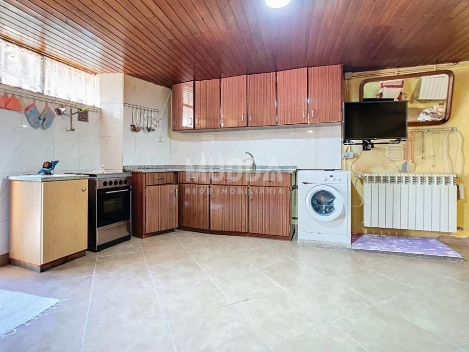 Moradia T2 para Venda em Loivos e Póvoa de Agrações Foto 6