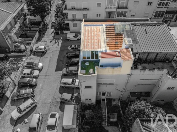 Apartamento T4 para Venda em Almada, Cova da Piedade, Pragal e Cacilhas Foto 27