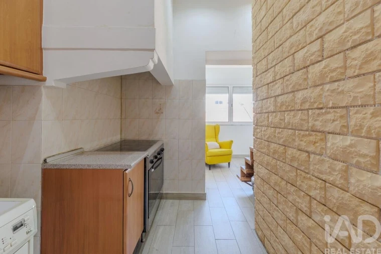 Apartamento T4 para Venda em Almada, Cova da Piedade, Pragal e Cacilhas Foto 9