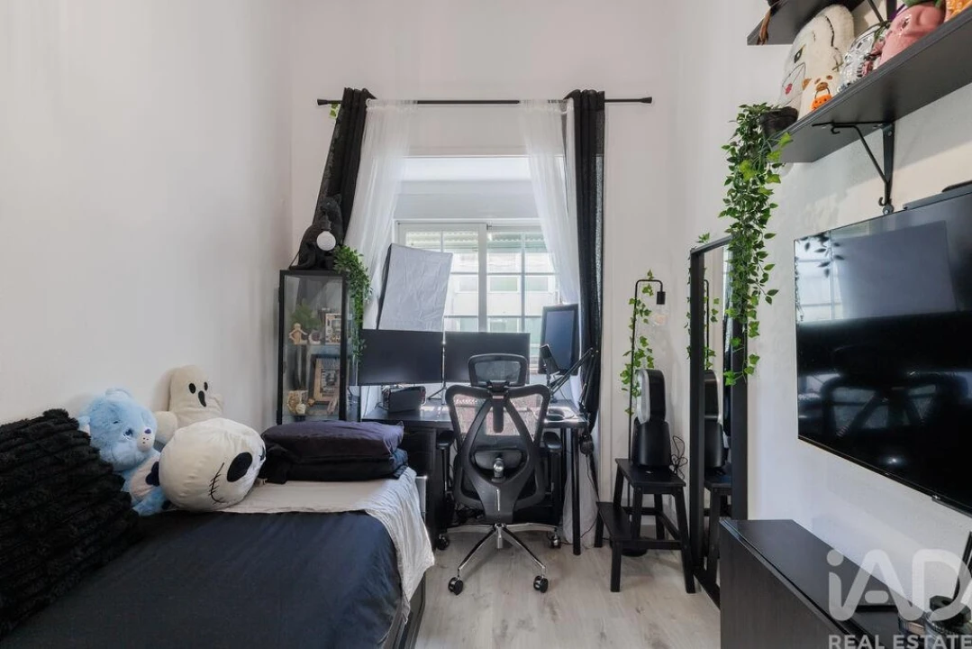 Apartamento T4 para Venda em Almada, Cova da Piedade, Pragal e Cacilhas Foto 20