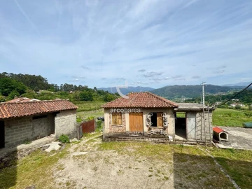 Moradia T3 para Venda em São Jorge e Ermelo