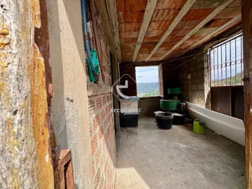 Moradia T3 para Venda em São Jorge e Ermelo