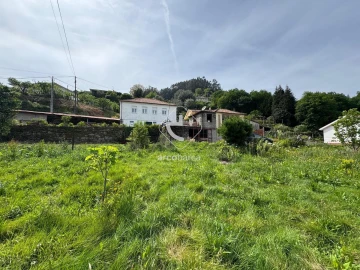 Moradia T3 para Venda em São Jorge e Ermelo