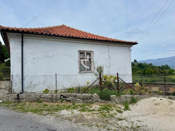 Moradia T3 para Venda em São Jorge e Ermelo Foto 12