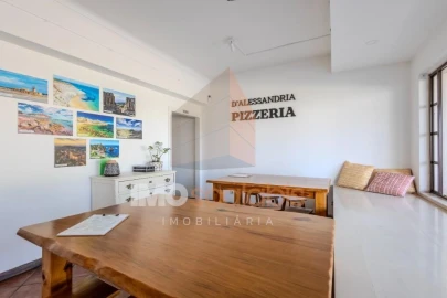 Negócio para Trespasse em Fazendas de Almeirim