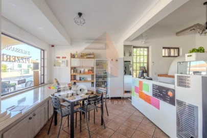 Negócio para Trespasse em Fazendas de Almeirim