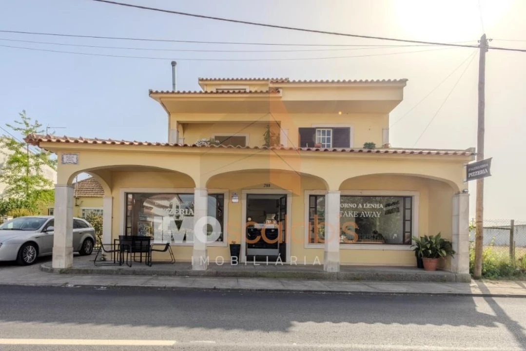 Negócio para Trespasse em Fazendas de Almeirim Foto 1