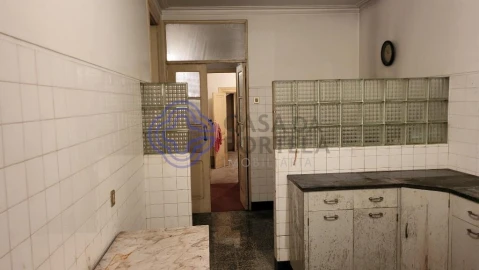 Moradia T3 para Venda em Santa Marinha e São Pedro da Afurada