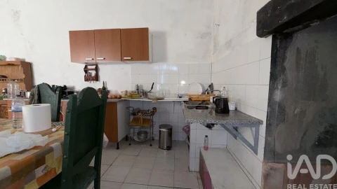 Terreno para Venda em Amiais de Baixo