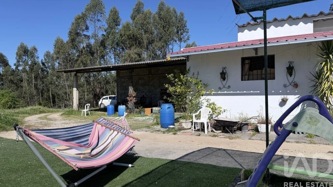 Terreno para Venda em Amiais de Baixo Foto 4