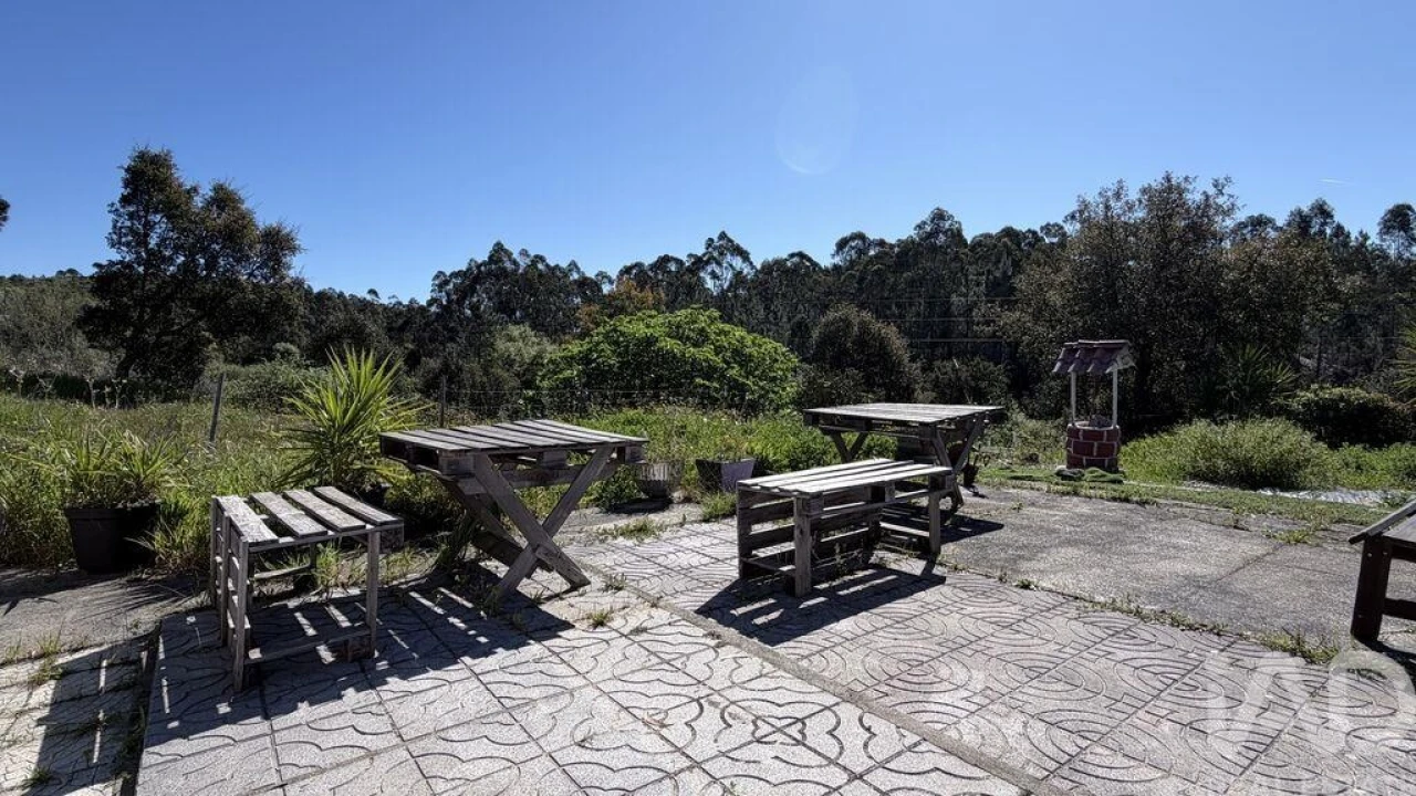 Terreno para Venda em Amiais de Baixo Foto 5