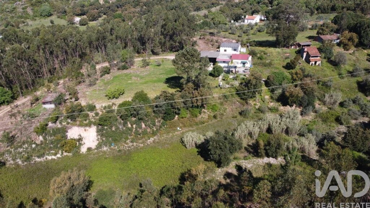 Terreno para Venda em Amiais de Baixo Foto 29