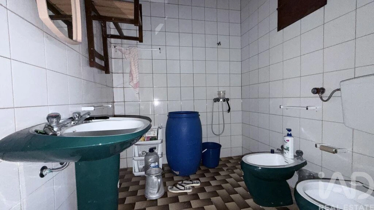 Terreno para Venda em Amiais de Baixo Foto 17