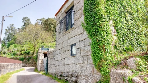 Moradia T4 para Venda em Pinheiro