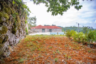 Moradia T4 para Venda em Pinheiro
