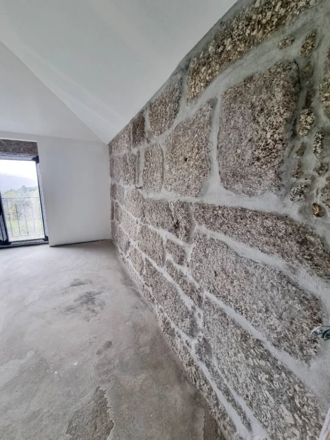 Moradia T4 para Venda em Pinheiro