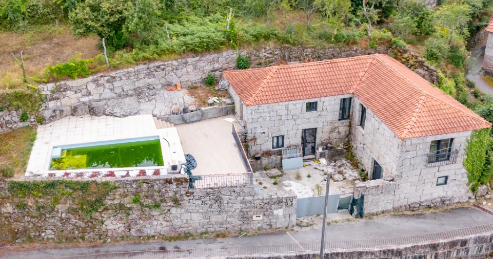 Moradia T4 para Venda em Pinheiro Foto 32