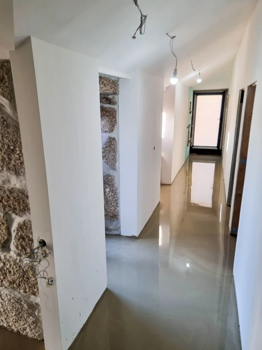 Moradia T4 para Venda em Pinheiro Foto 13