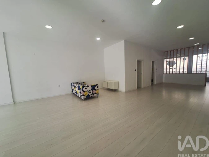 Loja para Venda em Rio Tinto Foto 15