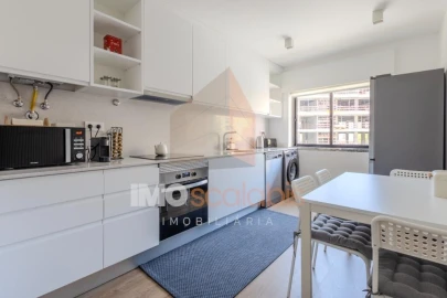 Apartamento T3 para Venda em Romeira e Várzea