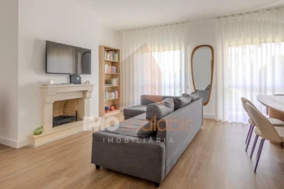 Apartamento T3 para Venda em Romeira e Várzea